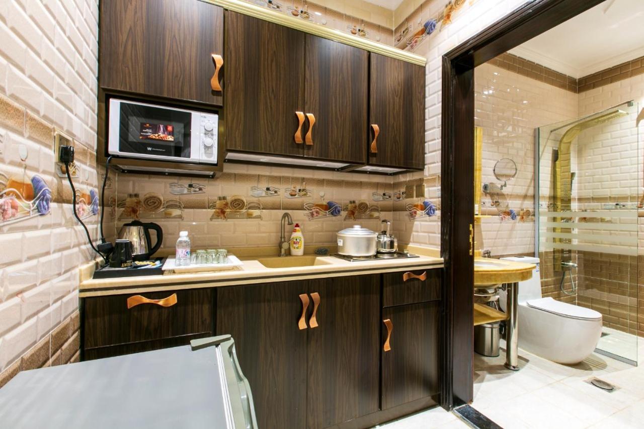 Lambert Aparthotel Jeddah Bagian luar foto