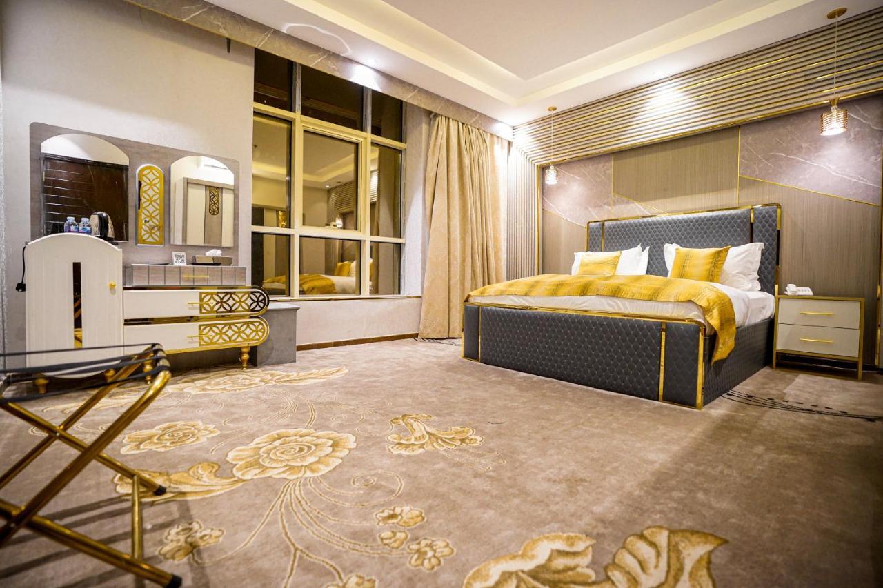 Lambert Aparthotel Jeddah Bagian luar foto